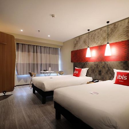 Ibis Dujiangyan Hotel Чънду Екстериор снимка