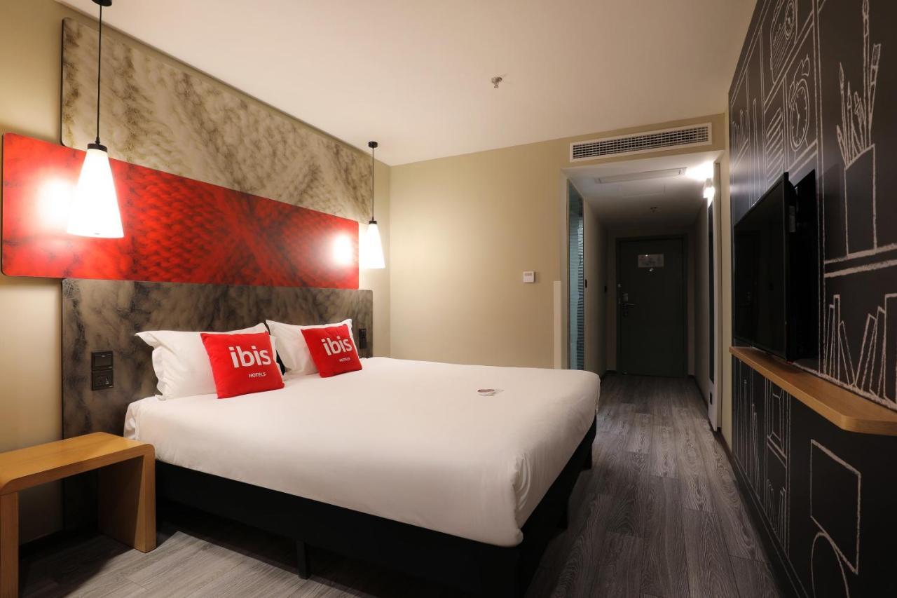 Ibis Dujiangyan Hotel Чънду Екстериор снимка