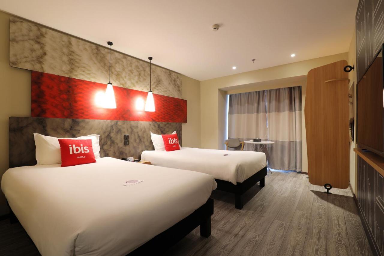 Ibis Dujiangyan Hotel Чънду Екстериор снимка