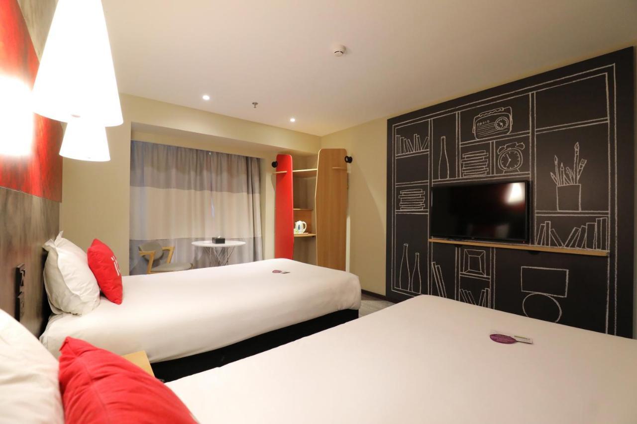 Ibis Dujiangyan Hotel Чънду Екстериор снимка